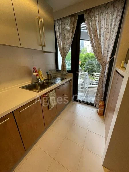 2 Bed Apartment (Condo) for Sale in The Pier At Robertson - Image 5