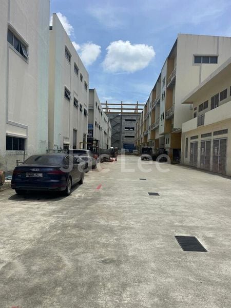 Factory / Workshop (B2) for Sale in  West Point Bizhub - Image 2