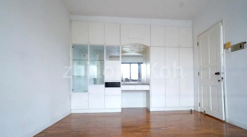 4 Bed Terraced House (Landed) for Sale in  Parry Park - Image 13