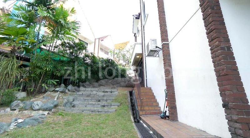 4 Bed Terraced House (Landed) for Sale in  Parry Park - Image 8