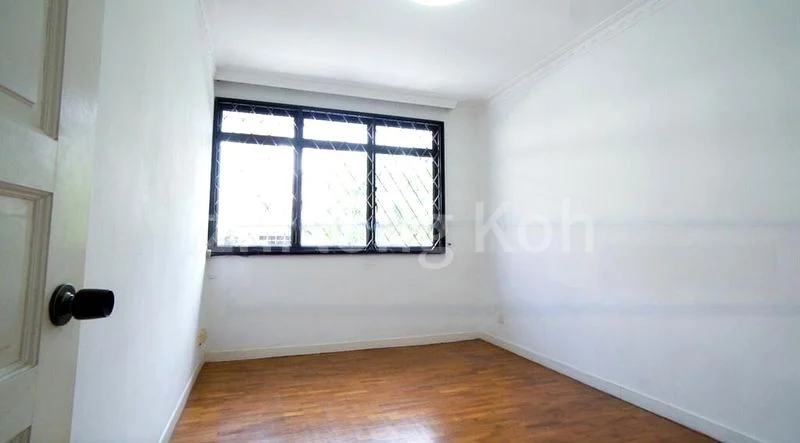 4 Bed Terraced House (Landed) for Sale in  Parry Park - Image 14