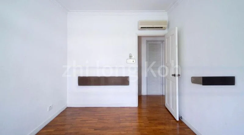 4 Bed Terraced House (Landed) for Sale in  Parry Park - Image 9