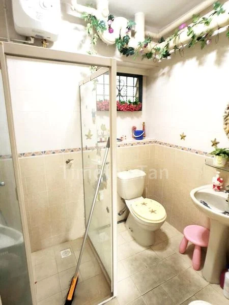 5 Room (5A) HDB for Rent in  182 Jelebu Road - Image 7