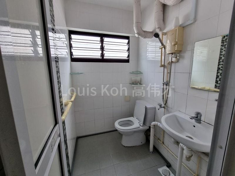 3 Room (3NG) HDB for Rent in  825 Tampines Street 81 - Image 5