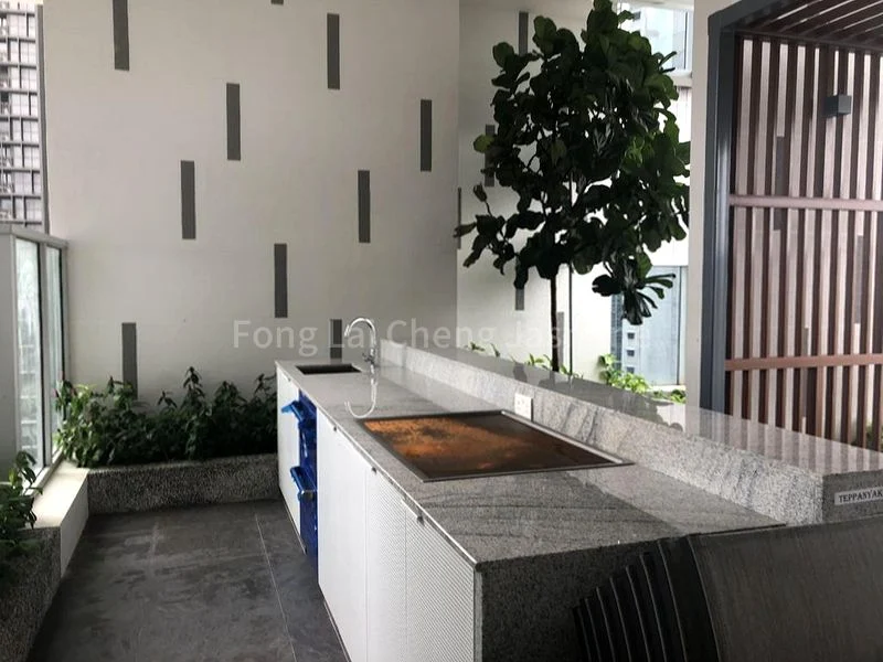 Room (Condo) for Rent in  Queens Peak - Image 7