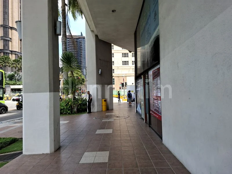 Office for Rent in  The Golden Landmark - Image 1