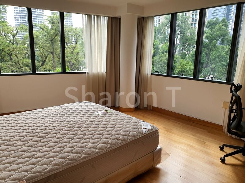 4 Bed Condo for Rent in  Grange 70 - Image 7