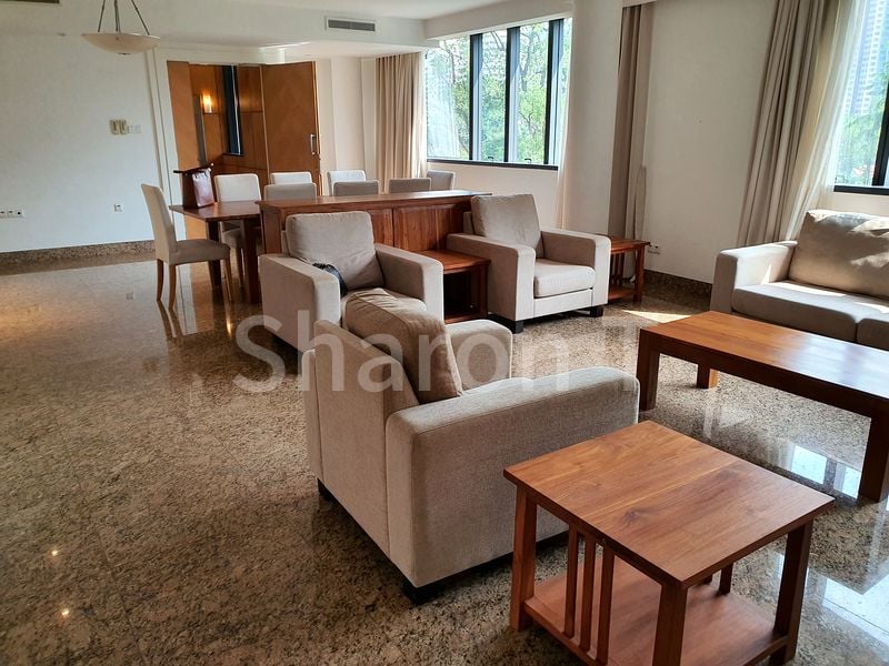 4 Bed Condo for Rent in  Grange 70 - Image 18