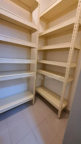 3 Bed Condo for Rent in  Beacon Heights - Image 1