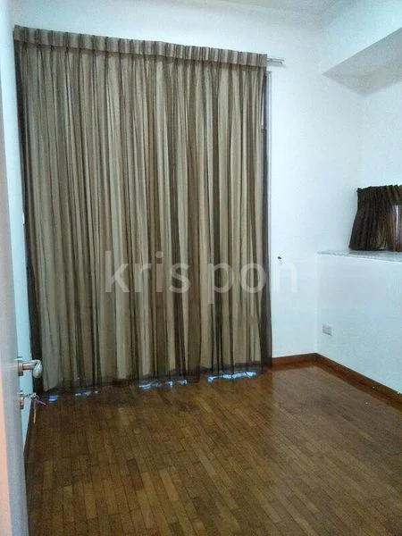 3 Bed Apartment (Condo) for Rent in 11 Amber Road - Image 9