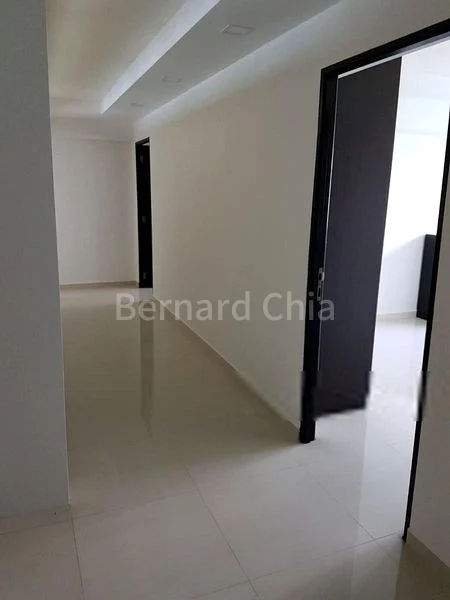 Common Room (HDB) for Rent in 547 Hougang Street 51 - Image 5