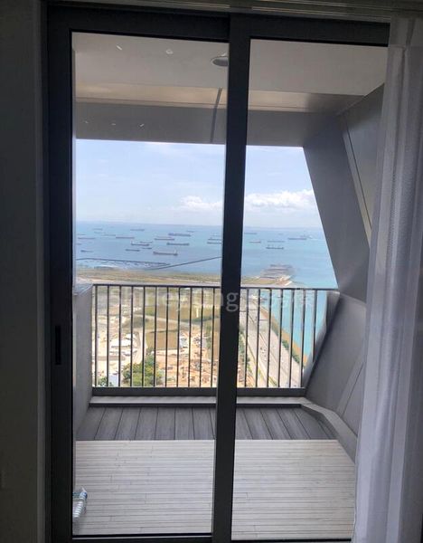 1 Bed Condo for Rent in  UIC Building - Image 4