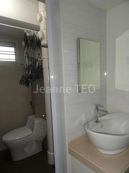 4 Room (4A) HDB for Rent in  75 Telok Blangah Drive - Image 7