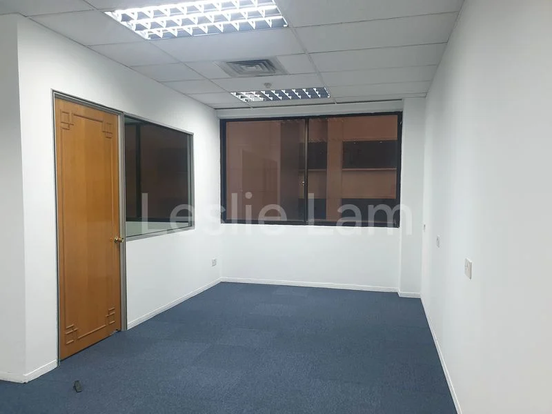 Office for Rent in Tong Eng Building - Image 3
