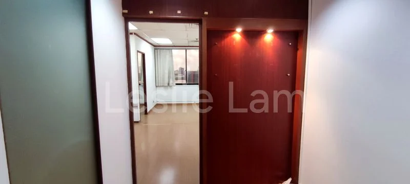 Office for Rent in Tong Eng Building - Image 13