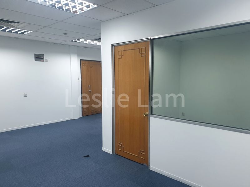 Office for Rent in Tong Eng Building - Image 5
