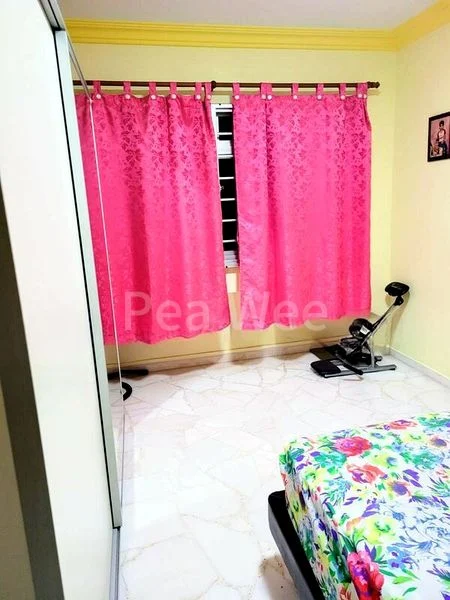 Common Room (HDB) for Rent in  144 Pasir Ris Street 11 - Image 5