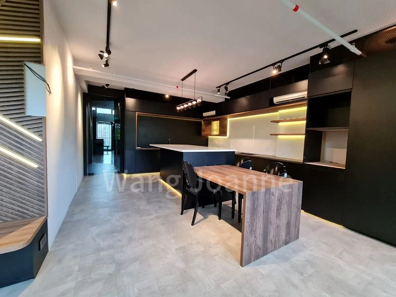 Light Industrial (B1) for Rent in  Apex @ Henderson - Image 1