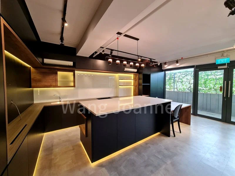 Light Industrial (B1) for Rent in  Apex @ Henderson - Image 4