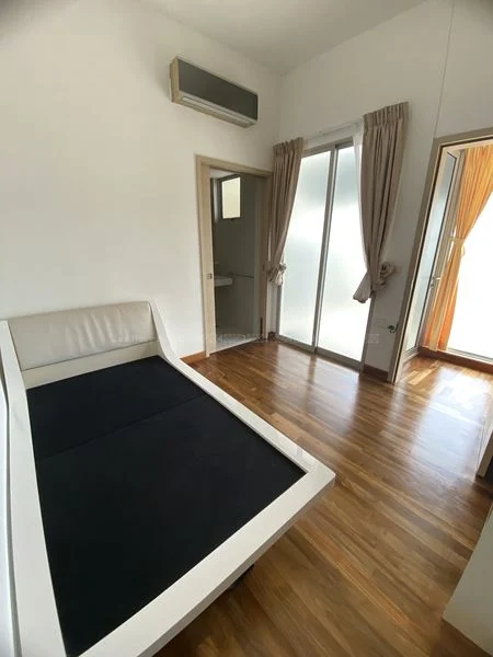 2 Bed Condo for Rent in  Spring @ Langsat - Image 14