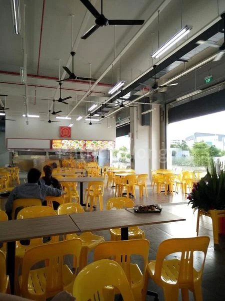 Food & Beverage for Rent in West Connect Building - Image 2