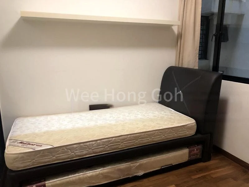 2 Bed Apartment (Condo) for Rent in  Harbourlights - Image 4