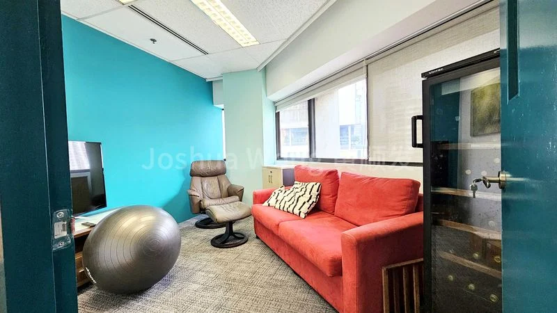 Office for Rent in  Fortune Centre - Image 5