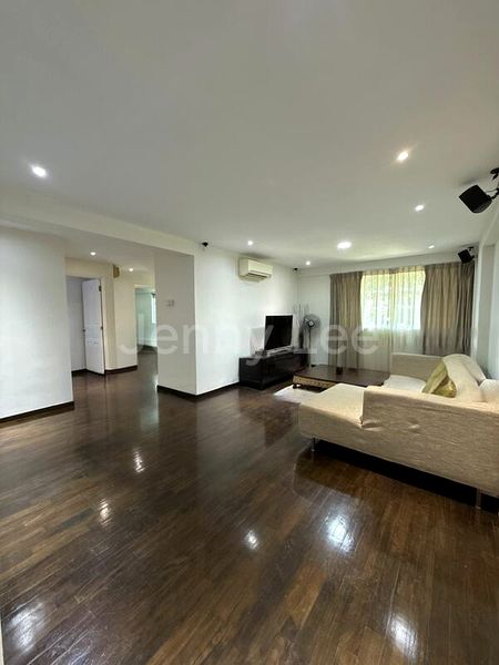 5 Room (5I) HDB for Sale in  12 Dover Close East - Image 8