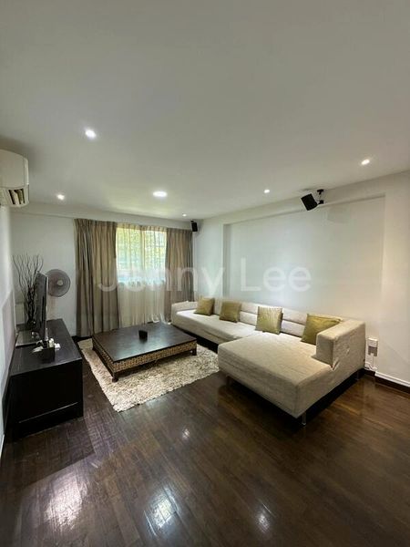 5 Room (5I) HDB for Sale in  12 Dover Close East - Image 9