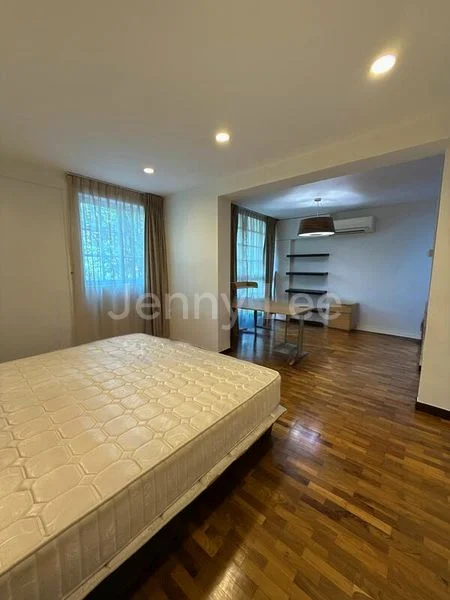 5 Room (5I) HDB for Sale in  12 Dover Close East - Image 5