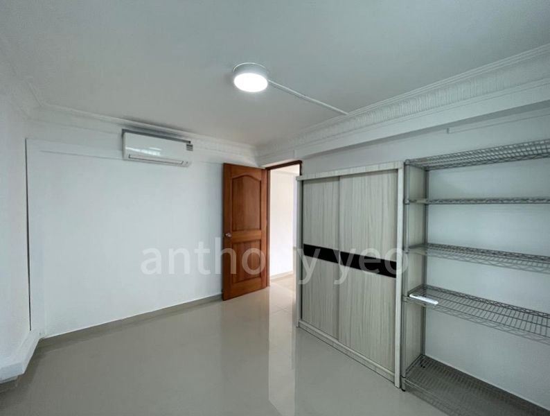 3 Room (3I) HDB for Rent in  12 Upper Boon Keng Road - Image 4