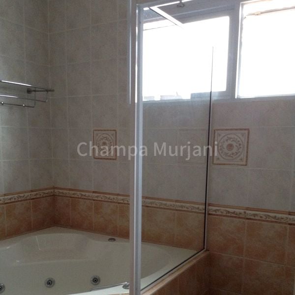 6 Bed Bungalow (Landed) for Rent in  Bournemouth Road - Image 24