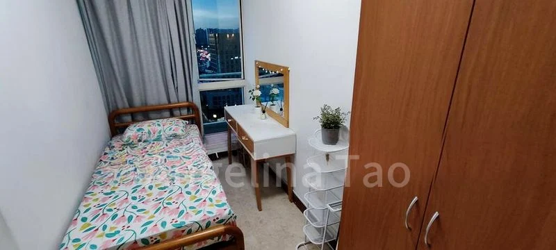 Common Room (Condo) for Rent in Burlington Square - Image 17