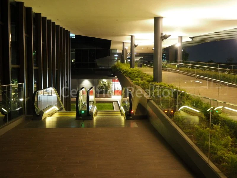 Office for Sale: Woods Square - Image 1