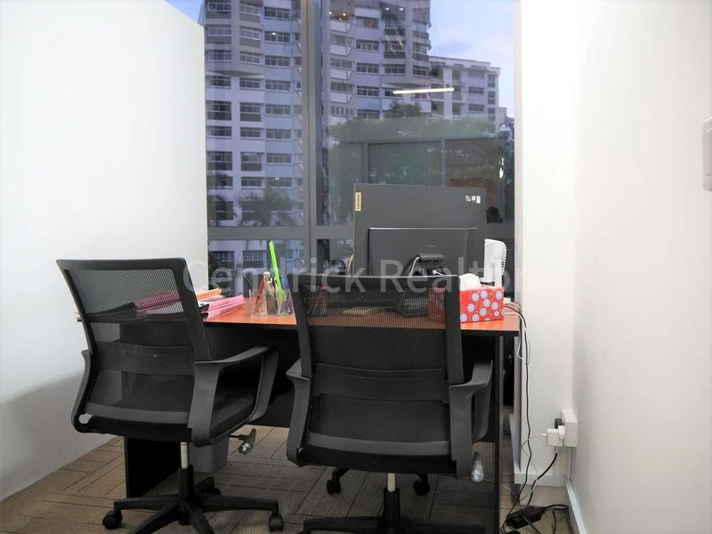 Office for Sale: Woods Square - Image 7