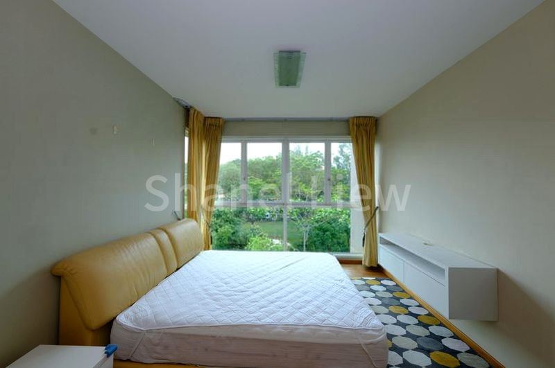 3 Bed Condo for Rent in  The Esparis - Image 13