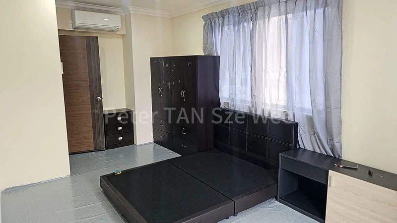 Master Room (Landed) for Rent in  Ah Soo Garden - Image 3