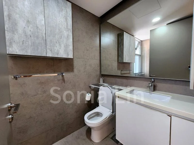 3 Bed Condo for Rent in  Stratum - Image 15
