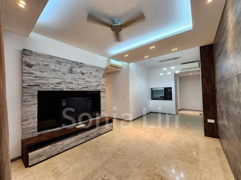 3 Bed Condo for Rent in  Stratum - Image 18
