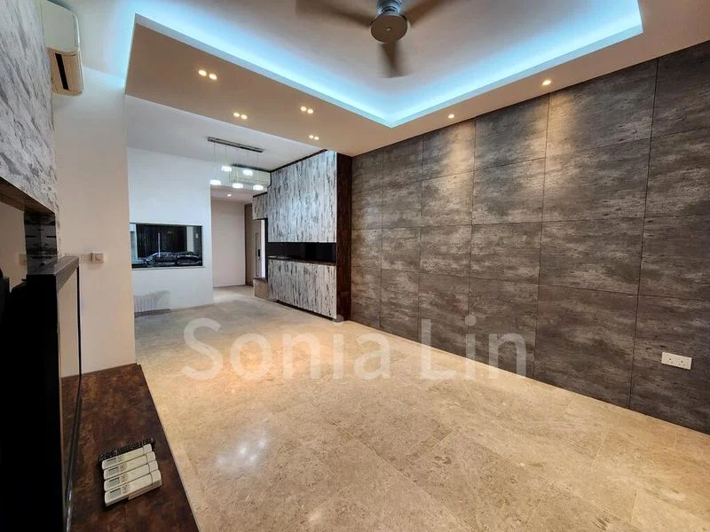 3 Bed Condo for Rent in  Stratum - Image 14