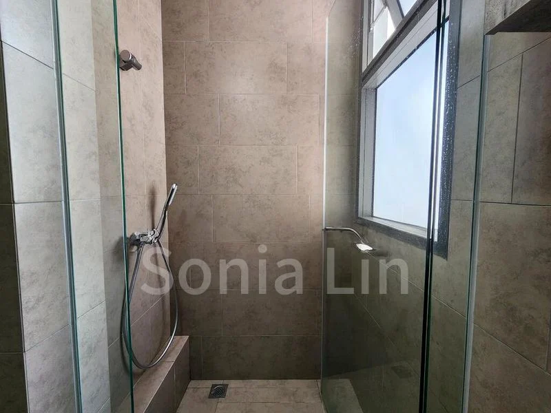 3 Bed Condo for Rent in  Stratum - Image 16