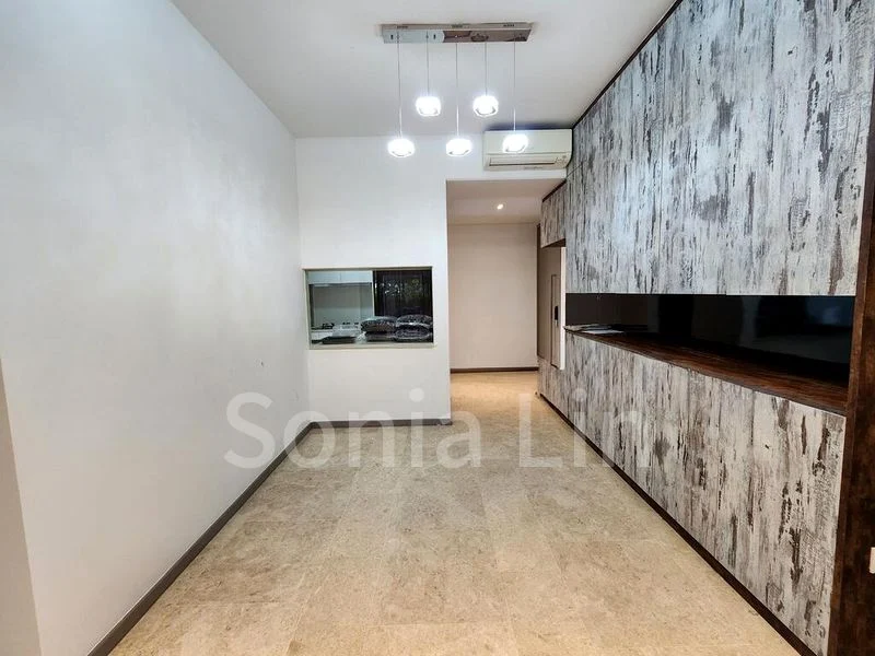3 Bed Condo for Rent in  Stratum - Image 13