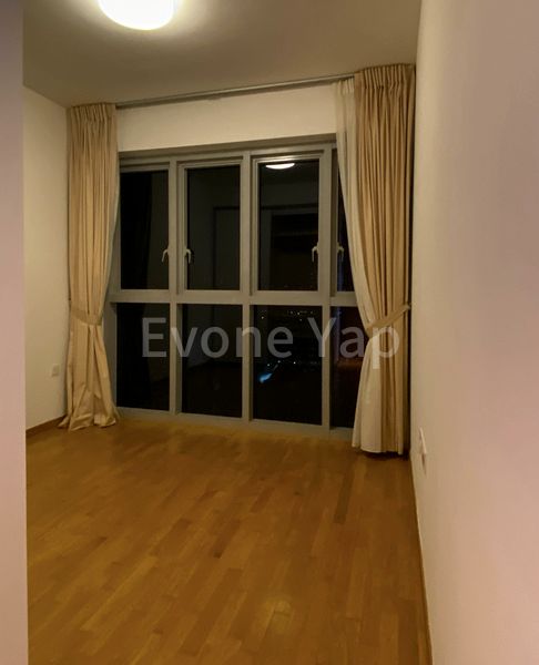 3 Bed Condo for Rent in The Scala - Image 4