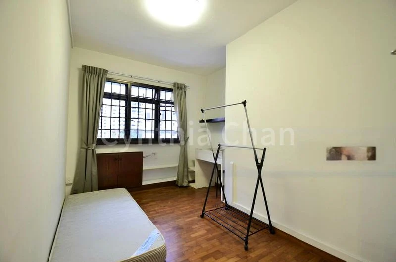 Executive HDB for Rent in  287B Jurong East Street 21 - Image 5