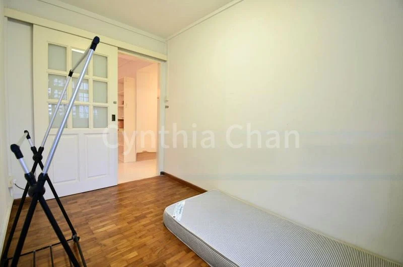 Executive HDB for Rent in  287B Jurong East Street 21 - Image 6