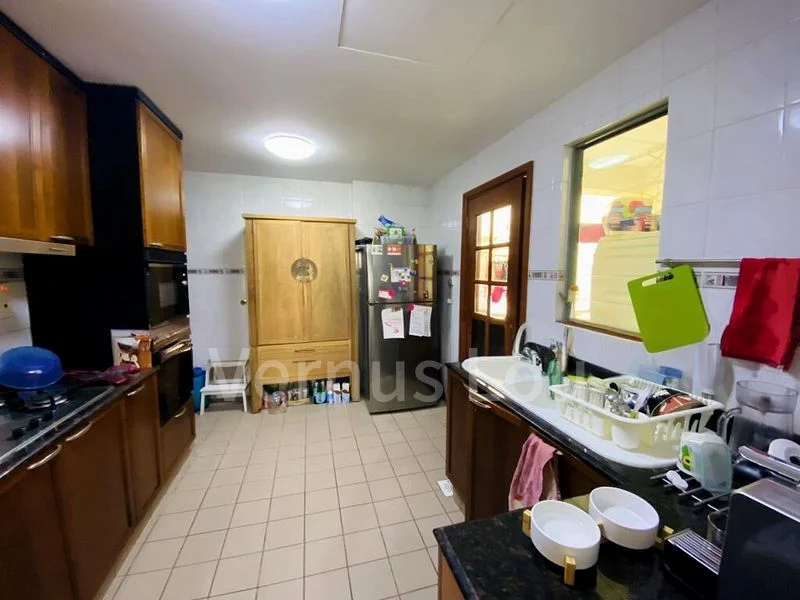 4 Bed Condo for Rent in  Aspen Heights - Image 7