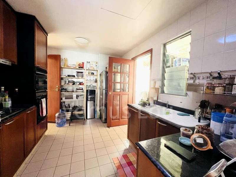 4 Bed Condo for Rent in  Aspen Heights - Image 8