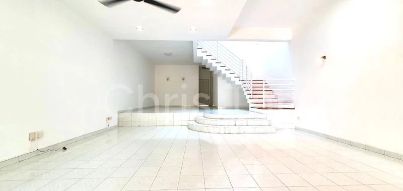 4 Bed Terraced House (Landed) for Rent in Gay's Villas - Image 4