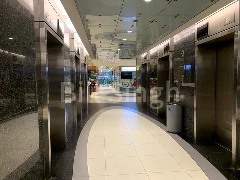 Office for Rent: Peninsula Plaza - Image 1