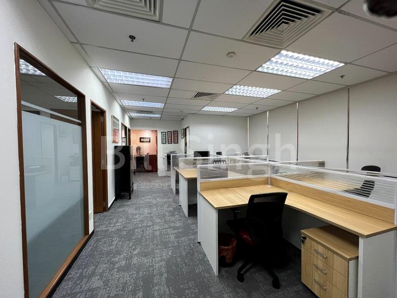 Office for Rent: Peninsula Plaza - Image 19